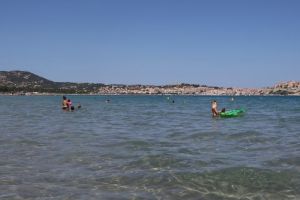 2018-07-24-Panorama-Plage-de-Calvi-02-web.jpg