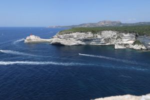 2018-07-30-Panorama-Bonifacio-07-web.jpg